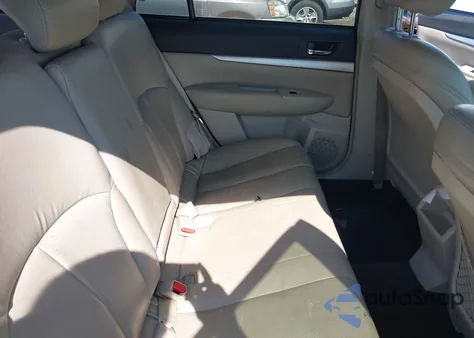 2011 Subaru Outback 2.5I Premium из США, поврежденный, VIN 4S4BRBCC5B3440860